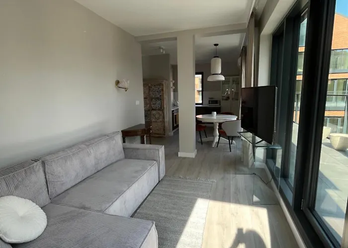 Indyjski * Легница